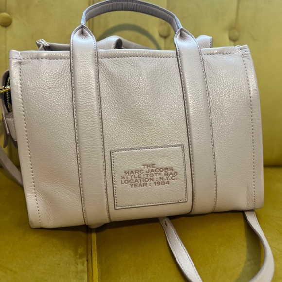 Marc Jacobs Tote - Picture 2 of 3